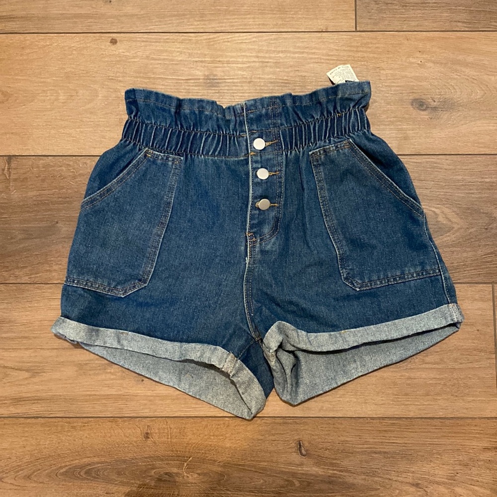 Shein size Large 90’s shorts high waisted